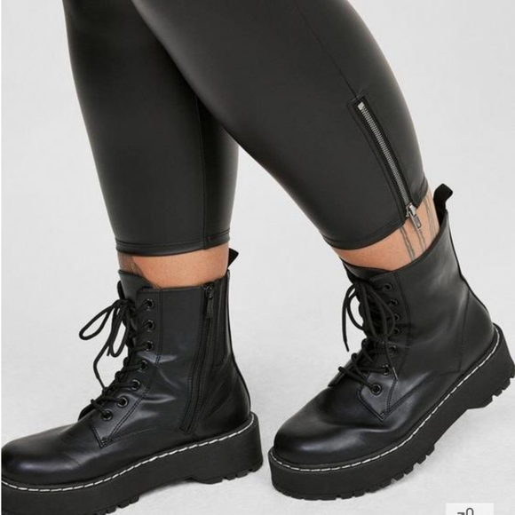 Torrid faux leather leggings - Picture 2 of 8